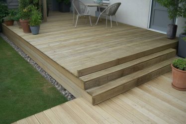 Béton drainant pour terrasses et allées : principes de mise en œuvre, avantages et limites